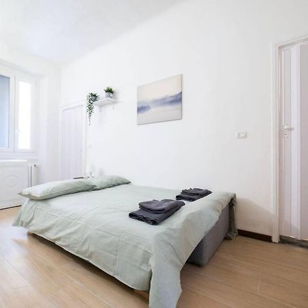 Apartment 4 Stops From The City Center Milan Exterior photo