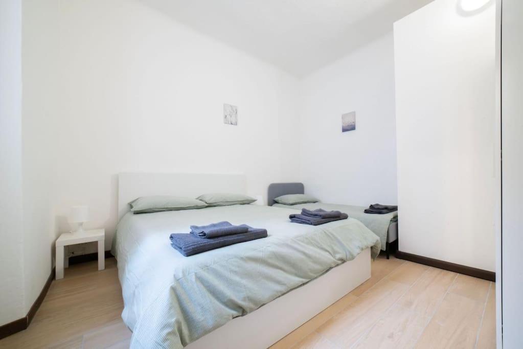 Apartment 4 Stops From The City Center Milan Exterior photo